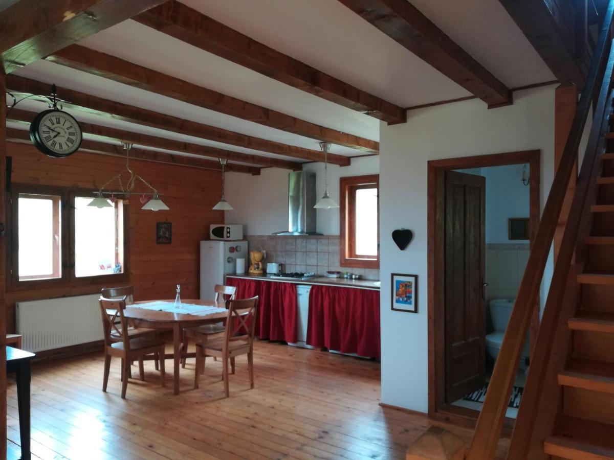 Casa Zara Villa Törcsvár Kültér fotó